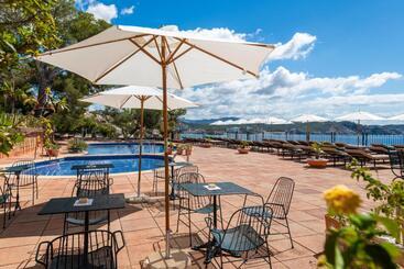 酒店 Cala Fornells