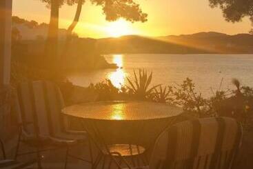 酒店 Cala Fornells