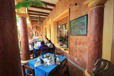 هتل Casa Mexicana