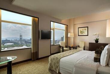 هتل Celebrity International Grand