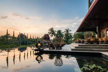 هتل Chatrium Royal Lake Yangon