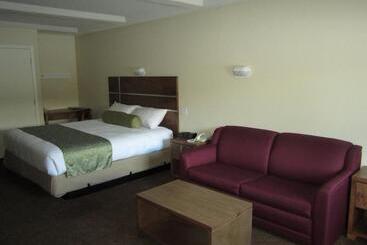 هتل Clearwater Lodge