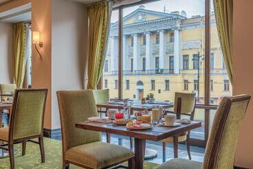 Corinthia Hotel St Petersburg