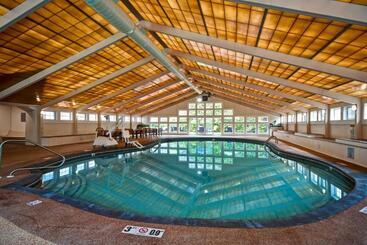 Hotell Courtyard Cape Cod Hyannis