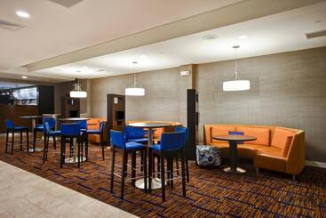 Hotell Courtyard Cape Cod Hyannis