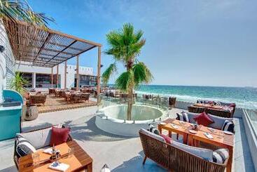 هتل Crowne Plaza Resort Salalah, An Ihg