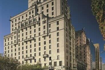 Fairmont Hotel Vancouver