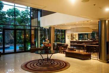Hotel Garden Court Hatfield