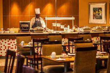 Hotel Garden Court Hatfield
