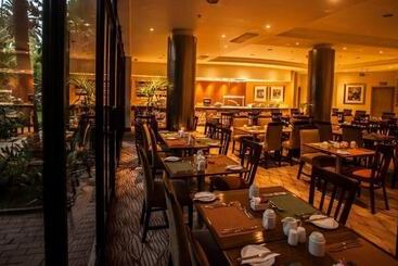 Hotel Garden Court Hatfield