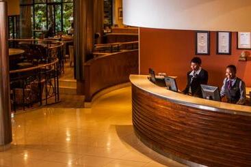 Hotel Garden Court Hatfield