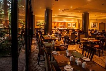 Hotel Garden Court Hatfield