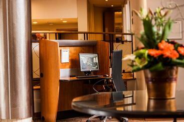 Hotel Garden Court Hatfield