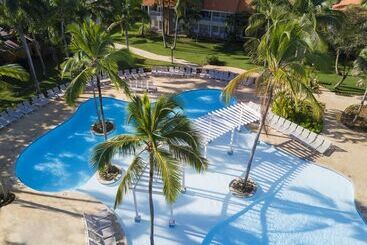 Wyndham Alltra Samana All Inclusive Resort