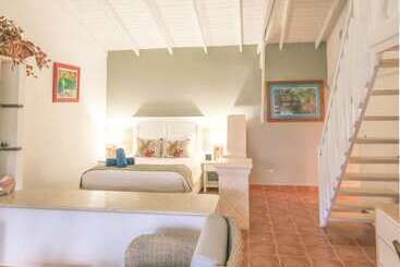Wyndham Alltra Samana All Inclusive Resort