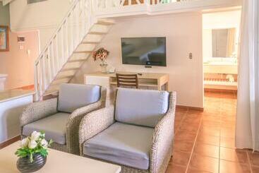 Wyndham Alltra Samana All Inclusive Resort