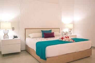 Wyndham Alltra Samana All Inclusive Resort