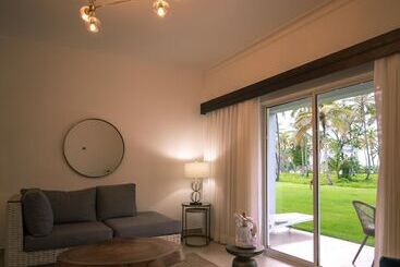 Wyndham Alltra Samana All Inclusive Resort