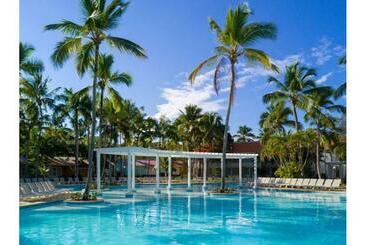 Wyndham Alltra Samana All Inclusive Resort