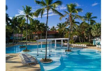 Wyndham Alltra Samana All Inclusive Resort