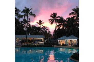 Wyndham Alltra Samana All Inclusive Resort