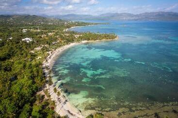 Wyndham Alltra Samana All Inclusive Resort