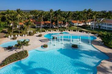 Wyndham Alltra Samana All Inclusive Resort