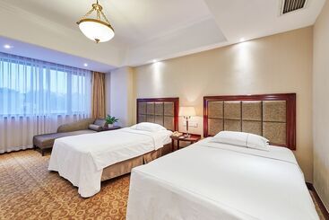 هتل Grand Regency