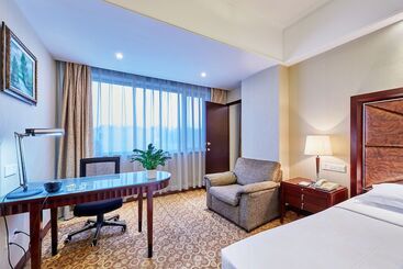 هتل Grand Regency