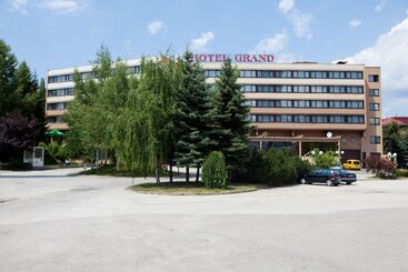 هتل Grand