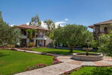 هتل Hacienda Abraspungo