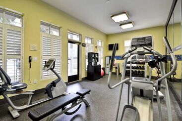 هتل Hampton Inn & Suites Charleston/west Ashley