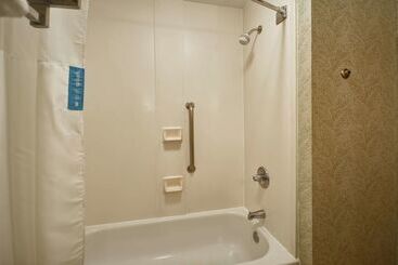 هتل Hampton Inn & Suites Charleston/west Ashley