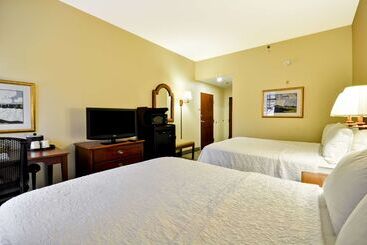 هتل Hampton Inn & Suites Charleston/west Ashley