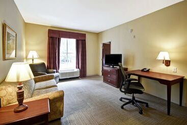 هتل Hampton Inn & Suites Charleston/west Ashley