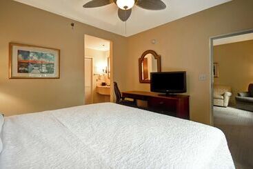 هتل Hampton Inn & Suites Charleston/west Ashley