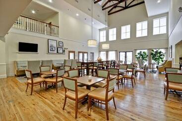 هتل Hampton Inn & Suites Charleston/west Ashley