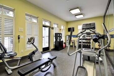 هتل Hampton Inn & Suites Charleston/west Ashley