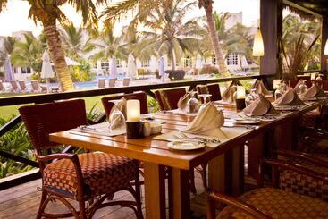 هتل Hilton Salalah Resort