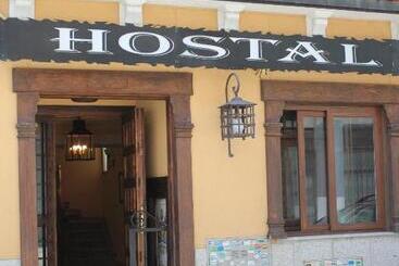 هتل Hostal Maria Ronda