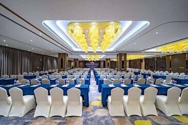 Howard Johnson Paragon Hotel Beijing Central