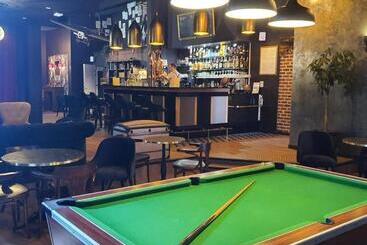 هتل Logis Hôtel & Restaurant Ludik