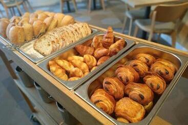 هتل Logis Hôtel & Restaurant Ludik