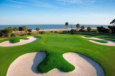 هتل Hilton Beachfront Resort & Spa Hilton Head Island