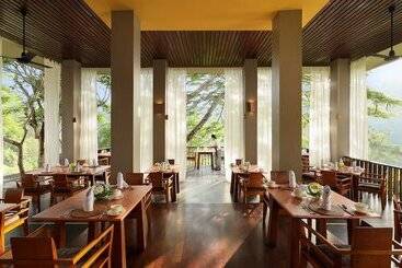 Maya Ubud Resort & Spa