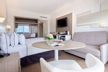 בית מלון כפרי Melia Sitges