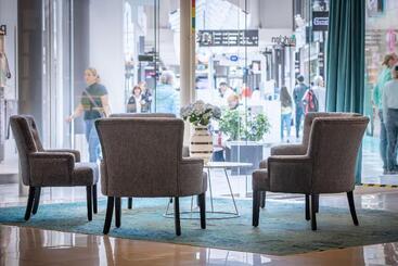 هتل Best Western Plus Park City Solna