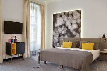 هتل Park Plaza Budapest
