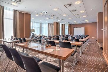 هتل Radisson Blu Balmoral