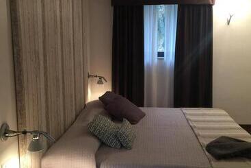 هتل Relais Villa d'Assio